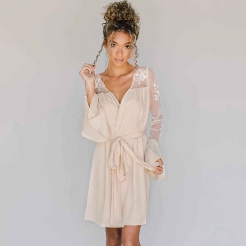 Robed With Love Hildy champagne robe